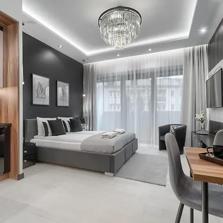 Margi Tokyo Lux Balcony Pool Sauna Lejlighed