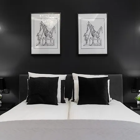 Margi Tokyo Lux Balcony Pool Sauna