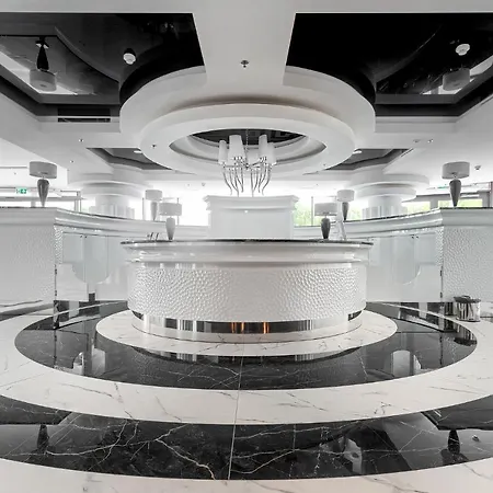 Margi Tokyo Lux Balcony Pool Sauna Štetín